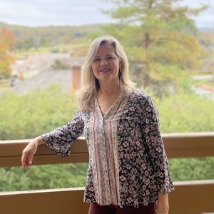 Meet your Posher, Donna